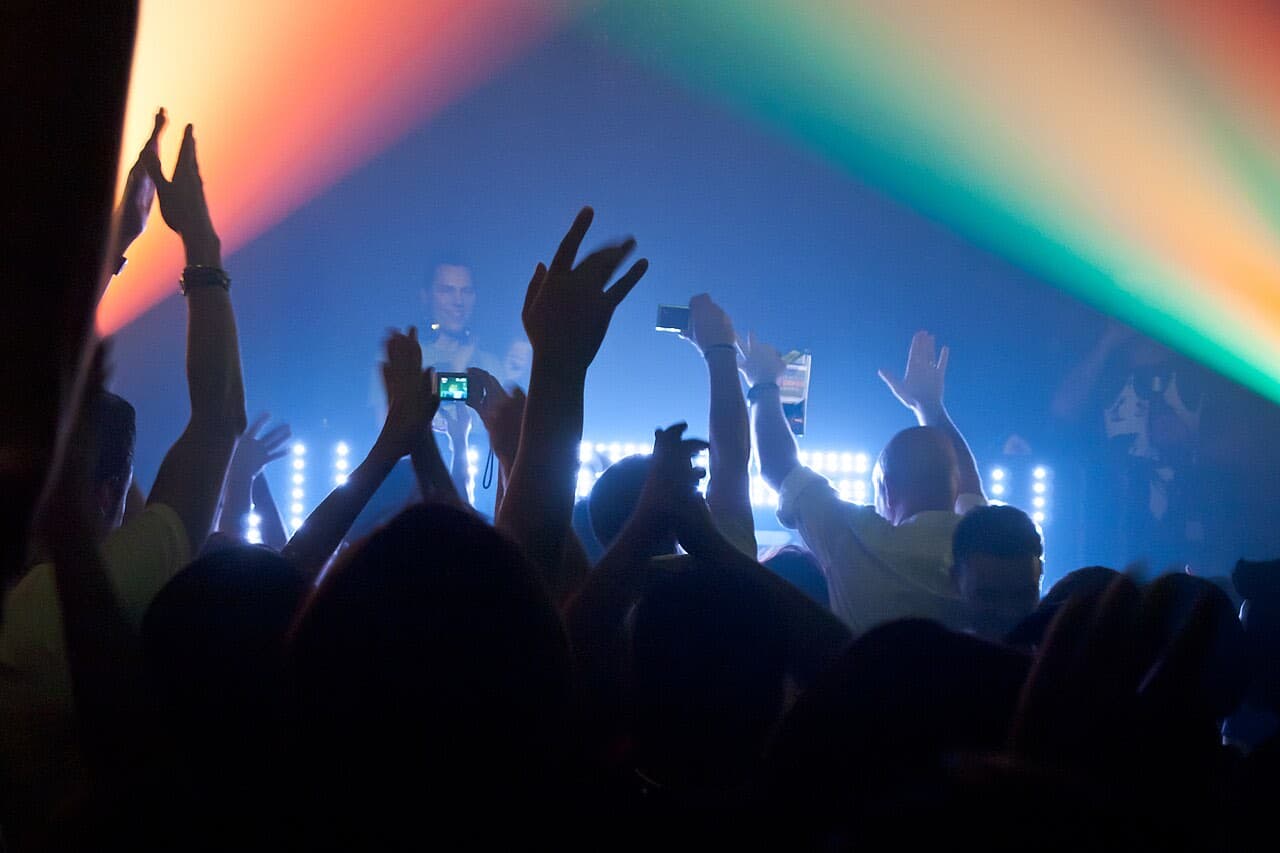 Guest list vs tickets: how party access actually works