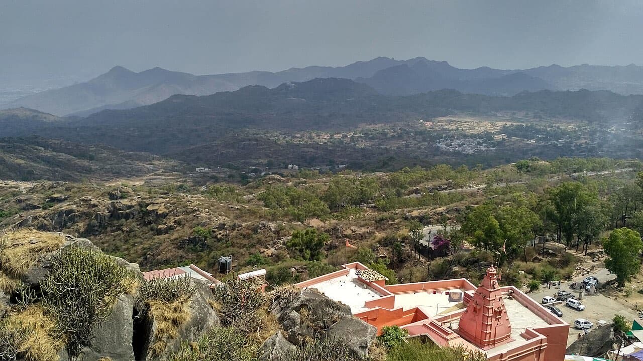 Guru Shikhar, Mount Abu